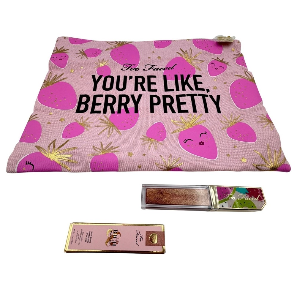 Too Faced Lip Gloss Set includes Sunset Crush and Yummy Rummy and Makeup Bag NEW